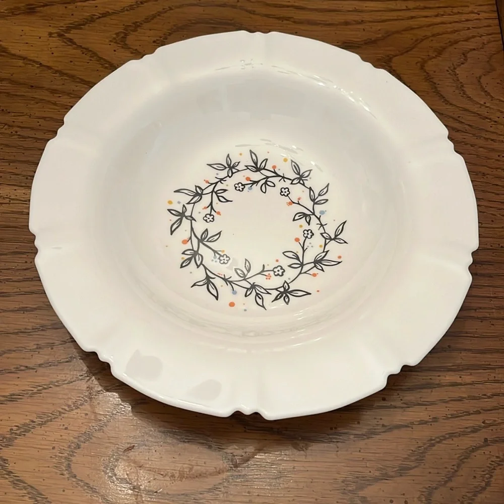IKEA‎ scanning floral wreath bowls, set of 2